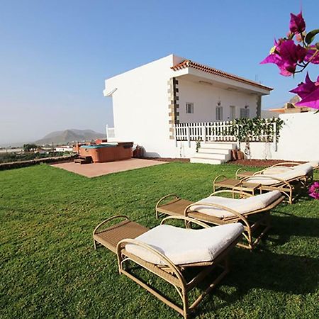 Villa Albe, Jacuzzi Con Vistas Al Mar Arona  Exterior photo