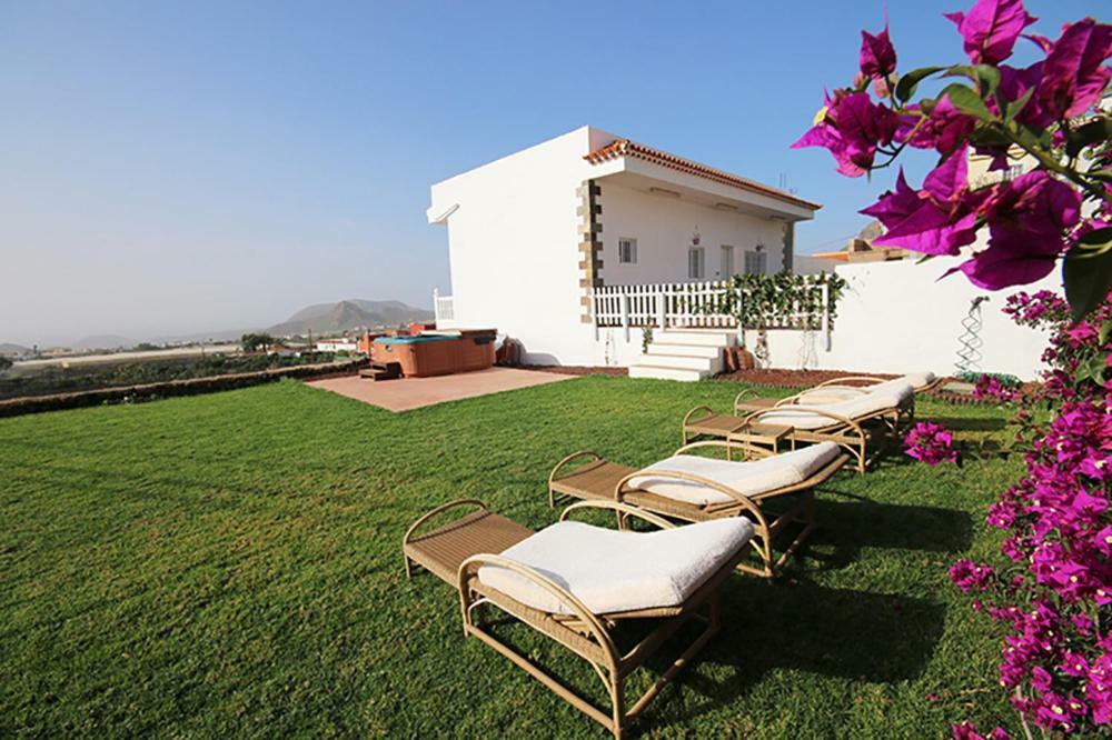 Villa Albe, Jacuzzi Con Vistas Al Mar Arona  Exterior photo
